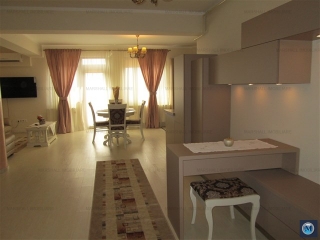 Apartament 3 camere de inchiriat, zona Albert, 104 mp