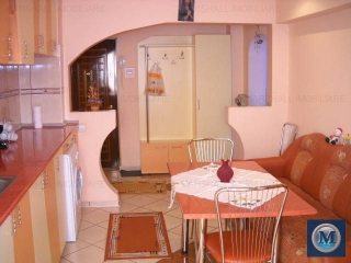 Apartament 2 camere de vanzare, zona Republicii, 52 mp