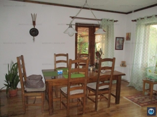 Vila cu 6 camere de vanzare, zona Buna Vestire, 288.50 mp