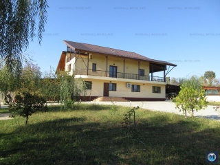 Vila cu 8 camere de vanzare in Paulesti, 502 mp