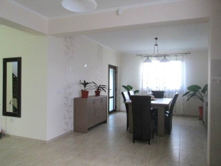 Vila cu 5 camere de vanzare in Paulestii Noi, 171 mp