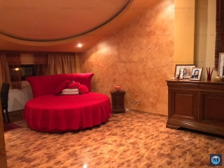 Vila cu 12 camere de vanzare, zona Buna Vestire, 600 mp