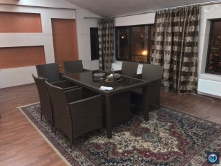 Vila cu 12 camere de vanzare, zona Buna Vestire, 600 mp