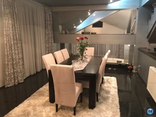 Vila cu 12 camere de vanzare, zona Buna Vestire, 600 mp