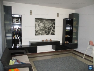 Vila cu 5 camere de vanzare, zona Albert, 320.42 mp