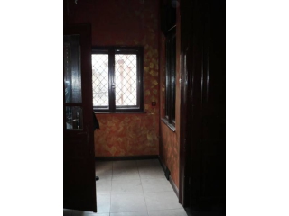 Casa cu 4 camere de vanzare, zona Central, 195 mp