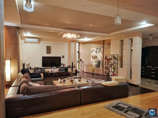 Vila cu 8 camere de vanzare, zona Nord, 554.44 mp