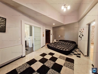 Vila cu 8 camere de vanzare, zona Nord, 554.44 mp