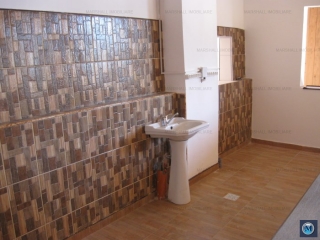 Spatiu industrial de vanzare, zona Nord, 706 mp