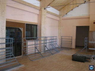 Spatiu industrial de vanzare, zona Nord, 706 mp