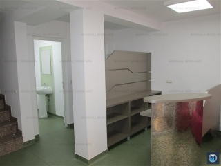 Spatiu  birouri de inchiriat, zona Cina, 74.2 mp
