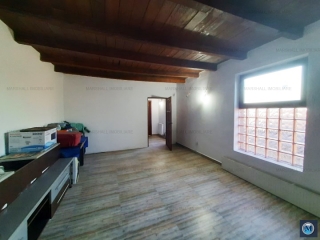 Vila cu 5 camere de vanzare, zona Mihai Bravu, 200 mp