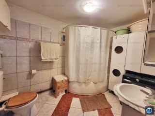 Casa cu 3 camere de vanzare, zona Republicii, 160 mp