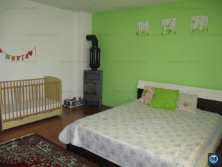 Vila cu 5 camere de vanzare, zona Malu Rosu, 150.45 mp