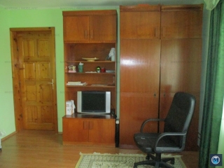 Vila cu 5 camere de vanzare, zona Malu Rosu, 150.45 mp