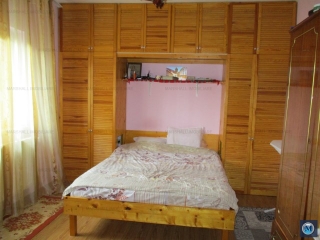 Vila cu 5 camere de vanzare, zona Malu Rosu, 150.45 mp