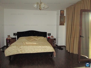 Vila cu 5 camere de vanzare, zona Exterior Vest, 200 mp