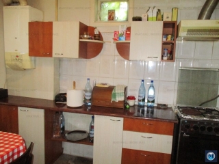 Casa cu 4 camere de vanzare, zona Parcul Tineretului, 95.83 mp