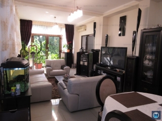 Vila cu 7 camere de vanzare in Paulestii Noi, 243 mp