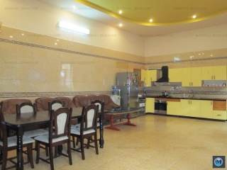 Casa cu 4 camere de vanzare, zona Rudului, 117.8 mp