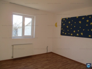 Vila cu 7 camere de vanzare in Strejnicu, 344.22 mp