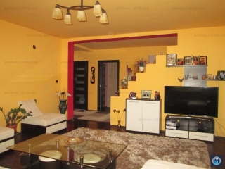 Vila cu 6 camere de vanzare in Tatarani, 250 mp