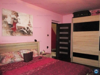 Vila cu 6 camere de vanzare in Tatarani, 250 mp