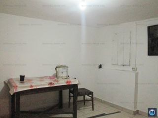 Casa cu 5 camere de vanzare, zona Gheorghe Doja, 80 mp