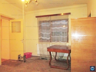 Casa cu 5 camere de vanzare, zona Gheorghe Doja, 80 mp