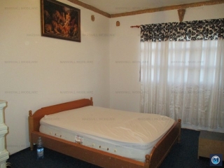 Vila cu 11 camere de vanzare, zona Ultracentral, 400 mp