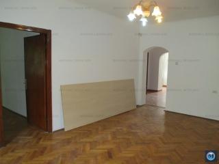 Vila cu 5 camere de vanzare, zona Cantacuzino, 165 mp