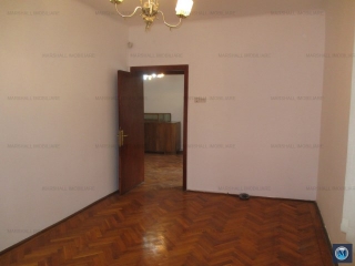 Vila cu 5 camere de vanzare, zona Cantacuzino, 165 mp