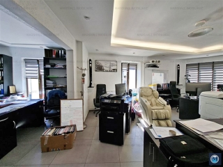 Spatiu  birouri de vanzare, zona Ultracentral, 102.9 mp