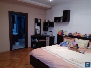 Vila cu 6 camere de vanzare in Paulesti, 247.95 mp