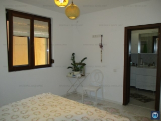 Vila cu 5 camere de vanzare, zona Malu Rosu, 134.08 mp