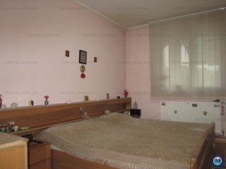Vila cu 6 camere de vanzare in Bucov, 260 mp