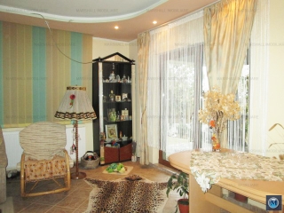 Vila cu 6 camere de vanzare in Bucov, 260 mp