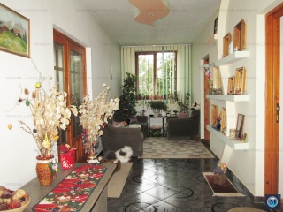 Vila cu 6 camere de vanzare in Bucov, 260 mp
