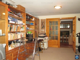 Vila cu 6 camere de vanzare in Bucov, 260 mp