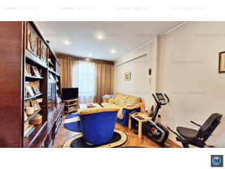 Vila cu 10 camere de vanzare, zona Central, 227.29 mp