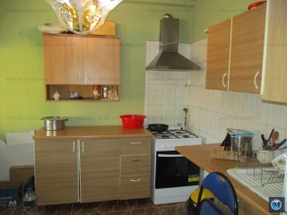Casa cu 5 camere de vanzare, zona Marasesti, 106.91 mp