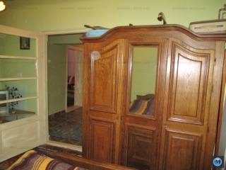 Casa cu 5 camere de vanzare, zona Marasesti, 106.91 mp