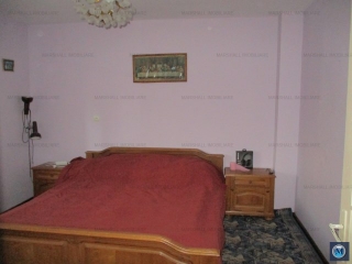 Casa cu 5 camere de vanzare, zona Marasesti, 106.91 mp