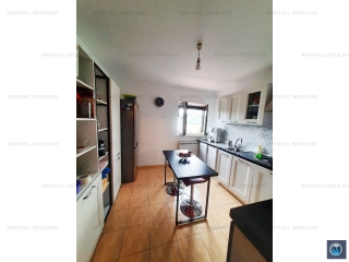 Vila cu 6 camere de vanzare in Gageni, 296.34 mp