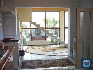 Vila cu 9 camere de vanzare, zona Central, 400 mp