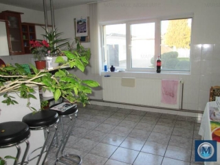 Vila cu 8 camere de vanzare, zona Buna Vestire, 333.11 mp