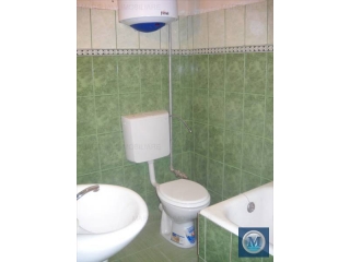 Casa cu 5 camere de vanzare, zona Central, 137 mp