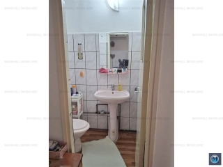 Apartament 3 camere de vanzare, zona Cantacuzino, 68 mp