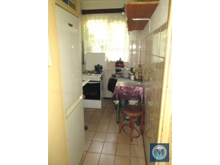 Apartament 3 camere de vanzare, zona Mihai Bravu, 51 mp