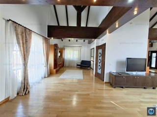 Vila cu 10 camere de vanzare, zona Buna Vestire, 530 mp